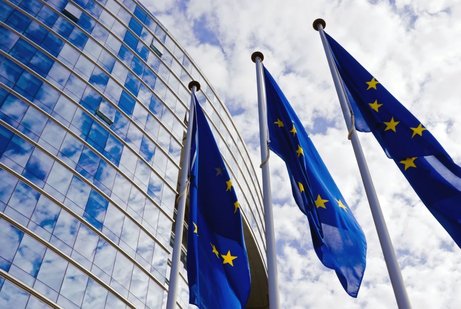 Naujausioje Europos Komisijos teisinės valstybės ataskaitoje – dėmesys kovai su korupcija