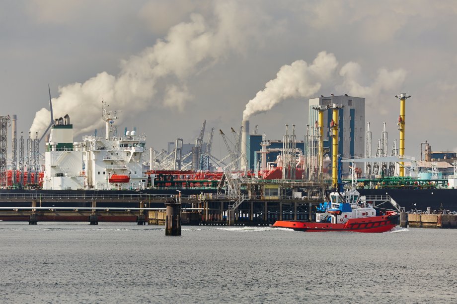 Possible corruption in the handling of hazardous waste in the territory of Klaipeda State Seaport...