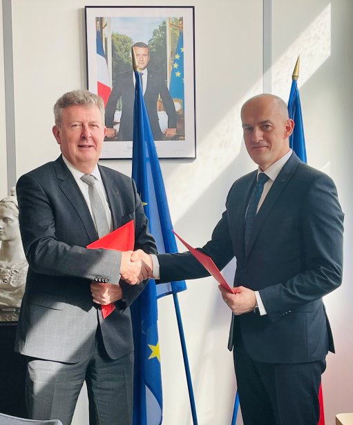 STT signed a memorandum of cooperation with the French anti-corruption agency (AFA)
