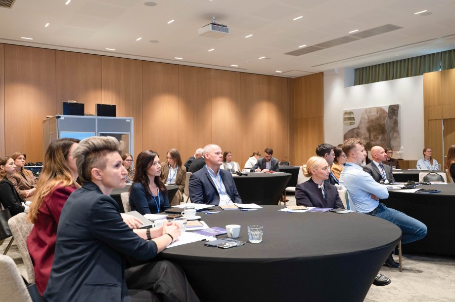 STT Brings Together Business and International Experts to Discuss Corruption Risk Management in...